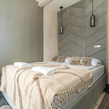 Aparthost Pajakowka *